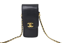 Load image into Gallery viewer, CHANEL シャネル ショルダー 縦長 キャビアスキン 3番台 KB ミニマトラッセ 携帯ケース バッグ 美品 中古 54464