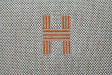 Load image into Gallery viewer, 新品同様 HERMES エルメス ハンドバッグ ブリッドアブラックＧＭ ジグザグ ベージュ系 オレンジ系 シルバー金具 中古 54485