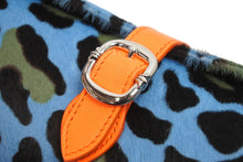 Load image into Gallery viewer, 新品未使用 CHROME HEARTS クロムハーツ 時計ケース ハラコ レザー ブルー オレンジ セメタリーパッチ 中古 54501