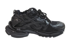 Load image into Gallery viewer, 極美品 BALENCIAGA バレンシアガ スニーカー RUNNER ランナー ユーズド加工 656065 W3RA1 1000 ブラック サイズ39 中古 54605
