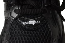 Load image into Gallery viewer, 極美品 BALENCIAGA バレンシアガ スニーカー RUNNER ランナー ユーズド加工 656065 W3RA1 1000 ブラック サイズ39 中古 54605