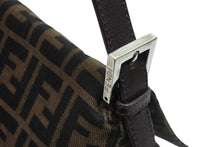 Load image into Gallery viewer, FENDI フェンディ ハンドバッグ マンマバケット ズッカ柄 ブラウン 26325 キャンバス レザー シルバー金具 中古 54619