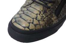 Load image into Gallery viewer, GIUSEPPE ZANOTTI ジュゼッペザノッティ スニーカー ハイカット パイソン柄 レザー サイズ46 シルバー金具 美品 中古 54625