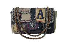 Load image into Gallery viewer, CHANEL シャネル パッチワーク ツイード チェーン ショルダーバッグ 16番台 シルバー金具 ココマーク ロゴ マルチ 美品 中古 54788