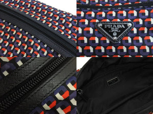 極美品 PRADA プラダ 総柄 ナイロンポーチ マルチカラー サフィアーノ セカンドバッグ クラッチバッグ ロゴ 中古 54790 