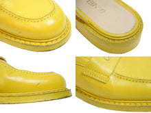 Load image into Gallery viewer, CHANEL シャネル × ファレルウィリアムス 19SS ミュール ローファー サンダル レザー G34846 イエロー サイズ381/2 中古 54795