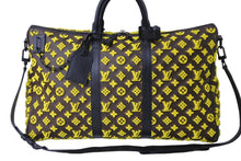 Load image into Gallery viewer, LOUIS VUITTON ルイヴィトン モノグラム タフタ― キーポル トリアングル50 2WAY ボストンバッグ M45069 美品 中古 54800