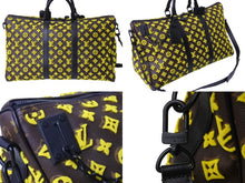 Load image into Gallery viewer, LOUIS VUITTON ルイヴィトン モノグラム タフタ― キーポル トリアングル50 2WAY ボストンバッグ M45069 美品 中古 54800