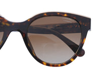 Load image into Gallery viewer, 極美品 CHANEL シャネル サングラス 1682/S9 バタフライ シェイプ アイウェア 54◻︎20 ブラウン ベージュ シルバー金具 中古 54839