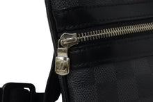 Load image into Gallery viewer, LOUIS VUITTON ルイヴィトン ショルダーバッグ N58028 トマス ブラック ダミエ グラフィット シルバー金具 美品 中古 54842