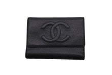 Load image into Gallery viewer, CHANEL シャネル 三つ折り財布 ココマーク 7番台 ブラック キャビアスキン ゴールド金具 美品 中古 54843