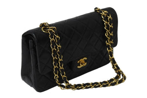 CHANEL シャネル マトラッセWフラップチェーンショルダーバッグ 4番台 ラムスキン 23cm ブラック ゴールド金具 美品 中古 54910