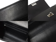 Load image into Gallery viewer, CHANEL シャネル ショルダーバッグ 2.55 チェーンショルダー ブラック シルバー金具 7番台 美品 中古 55013