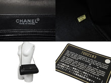 Load image into Gallery viewer, CHANEL シャネル ショルダーバッグ 2.55 チェーンショルダー ブラック シルバー金具 7番台 美品 中古 55013