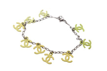 Load image into Gallery viewer, CHANEL シャネル ヴィンテージ ブレスレット ココマーク シルバーチェーン チャームブレスレット イエロー 美品 中古 55026