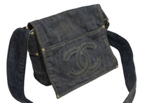 Load image into Gallery viewer, CHANEL シャネル ショルダーバッグ スパークリングデニム 10番台 ココマーク ネイビー A31987 ゴールド金具 良品 中古 55035