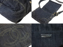 Load image into Gallery viewer, CHANEL シャネル ショルダーバッグ スパークリングデニム 10番台 ココマーク ネイビー A31987 ゴールド金具 良品 中古 55035