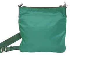 PRADA プラダショルダーバッグ BT0716 グリーン 斜め掛け ナイロン シルバー金具 美品 中古 55087 