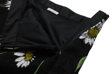Load image into Gallery viewer, 極美品 DOLCE&amp;GABBANA ドルチェアンドガッバーナ ひまわり柄 スカート ブラック 花柄 ボトムス L52113 サイズ11/12 中古 55132