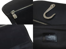Load image into Gallery viewer, LOUIS VUITTON ルイ ヴィトン クラッチバッグ トゥルース サスペンダブル ダミエグラフィット N41419 シルバー金具 美品 中古 55225