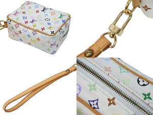 LOUIS VUITTON ルイヴィトン ポーチ トゥルース ワピティ