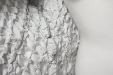 Load image into Gallery viewer, 極美品 ISSEY MIYAKE イッセイミヤケ ジャケット 3D スチームストレッチ 2016AW ホワイト サイズ3 IM63-FA001-11 中古 55290