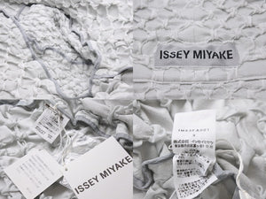 極美品 ISSEY MIYAKE イッセイミヤケ ジャケット 3D スチームストレッチ 2016AW ホワイト サイズ3 IM63-FA001-11 中古 55290