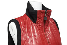Load image into Gallery viewer, CHANEL シャネル ベスト リバーシブル スポーツライン ココマーク 09A ブラック レッド サイズ38 P36617W04354 美品 中古 55313