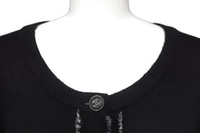 Load image into Gallery viewer, CHANEL シャネル カーディガン ココマークボタン P42011W04956 タグ無し カシミヤ ニット ブラック ホワイト 美品 中古 55319
