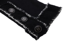 Load image into Gallery viewer, CHANEL シャネル カーディガン ココマークボタン P42011W04956 タグ無し カシミヤ ニット ブラック ホワイト 美品 中古 55319