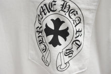 Load image into Gallery viewer, CHROME HEARTS クロムハーツ 長袖Ｔシャツ カットソー ロゴ入り ホワイト ブラック コットン サイズS 美品 中古 55426