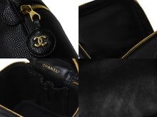 Load image into Gallery viewer, CHANEL シャネル ハンドバッグ 縦長バニティバック ココマーク キャビアスキン 6番台 ブラック ゴールド金具 美品 中古 55455