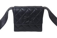 Load image into Gallery viewer, CHANEL シャネル ループショルダーバッグ ココマーク マトラッセ 4番台 1997年 ラムスキン ネイビー ゴールド金具 美品 中古 55456