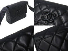 Load image into Gallery viewer, CHANEL シャネル ループショルダーバッグ ココマーク マトラッセ 4番台 1997年 ラムスキン ネイビー ゴールド金具 美品 中古 55456