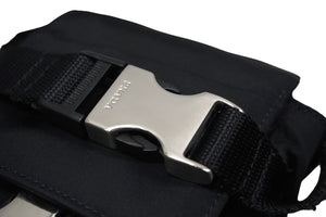 極美品 PRADA プラダ ミニショルダーバッグ ナイロン トライアングルロゴ ブラック シルバー金具 中古 55482 