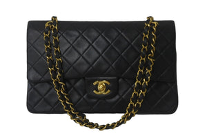 CHANEL シャネル マトラッセ25 ショルダーバッグ ダブルフラップ 2番台 ラムスキン ブラック ゴールド金具 美品 中古 55484