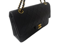Load image into Gallery viewer, CHANEL シャネル マトラッセ25 ショルダーバッグ ダブルフラップ 2番台 ラムスキン ブラック ゴールド金具 美品 中古 55484