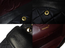 Load image into Gallery viewer, CHANEL シャネル マトラッセ25 ショルダーバッグ ダブルフラップ 2番台 ラムスキン ブラック ゴールド金具 美品 中古 55484
