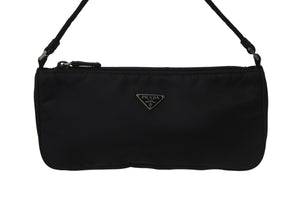 PRADA プラダ ハンドバッグ ワンショルダー トライアングルロゴ ブラック ナイロン シルバー金具 美品 中古 55524 