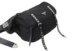 PRADA プラダ ナイロン スタッズショルダーバッグ ブラック トライアングルロゴ シルバー金具 黒レザー 中古 55554 