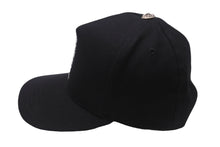 Load image into Gallery viewer, CHROME HEARTS クロムハーツ Vertical Logo Hat ベースボールキャップ キャップ シルバー ブラック 美品 中古 55561