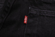 Load image into Gallery viewer, Denim Tears デニムティアーズ Levi&#39;s リーバイス デニムパンツ コットンリースジーンズ 501 ブラック サイズ 31 美品 中古 55566