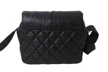 Load image into Gallery viewer, CHANEL シャネル コココクーン ココマーク 14番台 ショルダーバッグ ブラック ナイロン レザー 美品 中古 55570