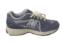 Load image into Gallery viewer, 極美品 NEW BALANCE ニューバランス スニーカー 1906 Dワイズ PROTECTION PACK グレー サイズ26CM M1906DA 中古 55610
