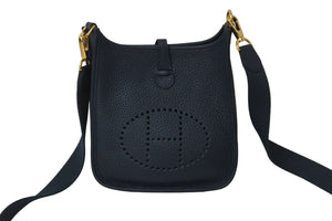 新品同様 HERMES エルメス ショルダーバッグ エヴリンTPM トリヨンクレマンス ヴェールシプレ Z刻印 ゴールド金具 中古 55645