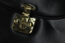 Load image into Gallery viewer, GUCCI グッチ ショルダーバッグ 2WAY レディロック ブラック ボックスカーフ 000 46 0210 ゴールド金具 美品 中古 55647