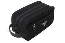 Load image into Gallery viewer, PRADA プラダ クラッチバッグ セカンドバッグ ブラック ナイロン 2NA8192DMH シルバー金具 美品 中古 55650