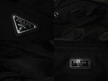 Load image into Gallery viewer, PRADA プラダ クラッチバッグ セカンドバッグ ブラック ナイロン 2NA8192DMH シルバー金具 美品 中古 55650