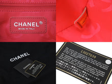Load image into Gallery viewer, CHANEL シャネル カンボンライン ボーリング ハンドバッグ ココマーク 13番台 ブラック ラムスキン シルバー金具 美品 中古 55714
