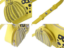 Load image into Gallery viewer, 新品未使用 LOUIS VUITTON ルイヴィトン M21702 草間彌生 マレリーニ 2WAY ショルダーバッグ イエロー ブラック エピ 中古 55784